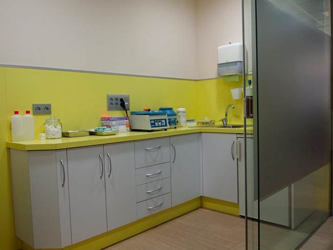 Clínica Delta Médica laboratorio